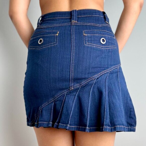 Y2K Denim Pleated Mini Skirt - Picture 14 of 15